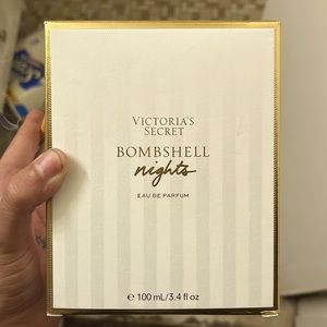 Victoria’s secret  BOMBSHELL nights